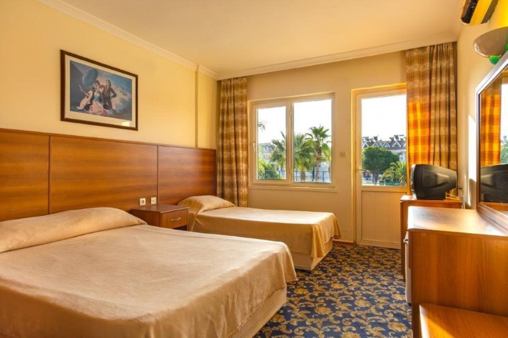 Club Pineta Hotel Marmaris Buitenkant foto