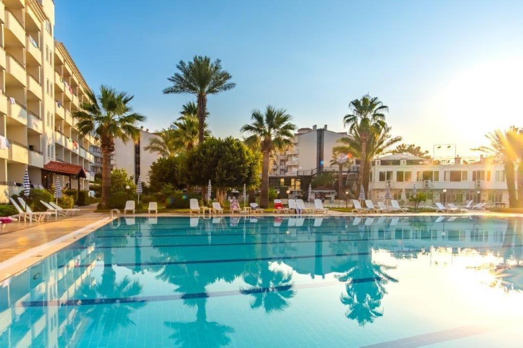 Club Pineta Hotel Marmaris Buitenkant foto